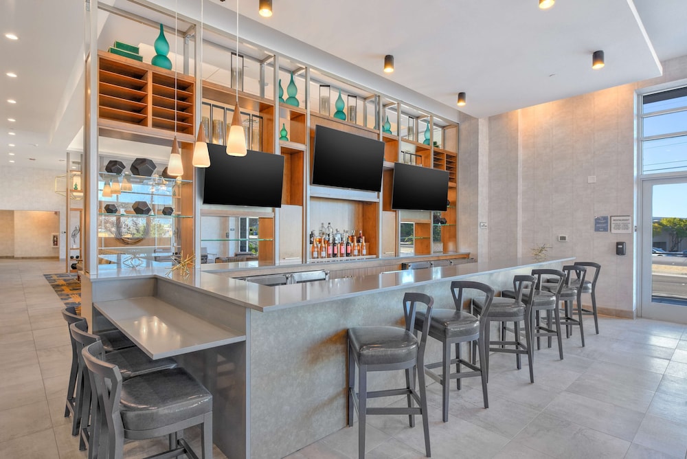 Hilton Garden Inn Fremont Milpitas - photo 25