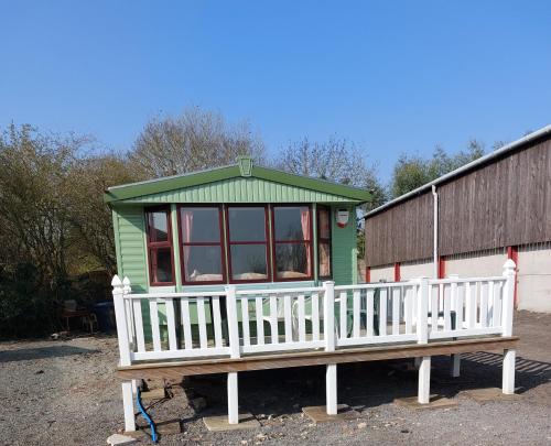 Static Caravan Church Farm in lovely countryside OPEN MARCH OCTOBER — 4-Star Luxury Hotel in Stratford-Upon-Avon, United Kingdom