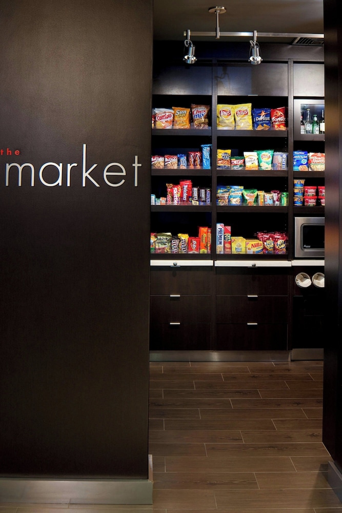 Courtyard by Marriott Lebanon - photo 15
