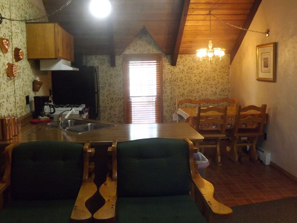 Arizona Mountain Inn and Cabins - photo 40