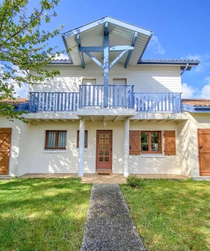 Le Balcon Bleu de Biscarrosse in Biscarrosse, France