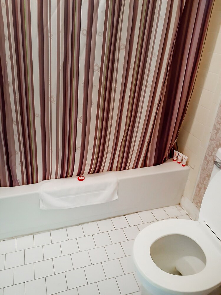 Hotel Candlelight by OYO Rooms - photo 12