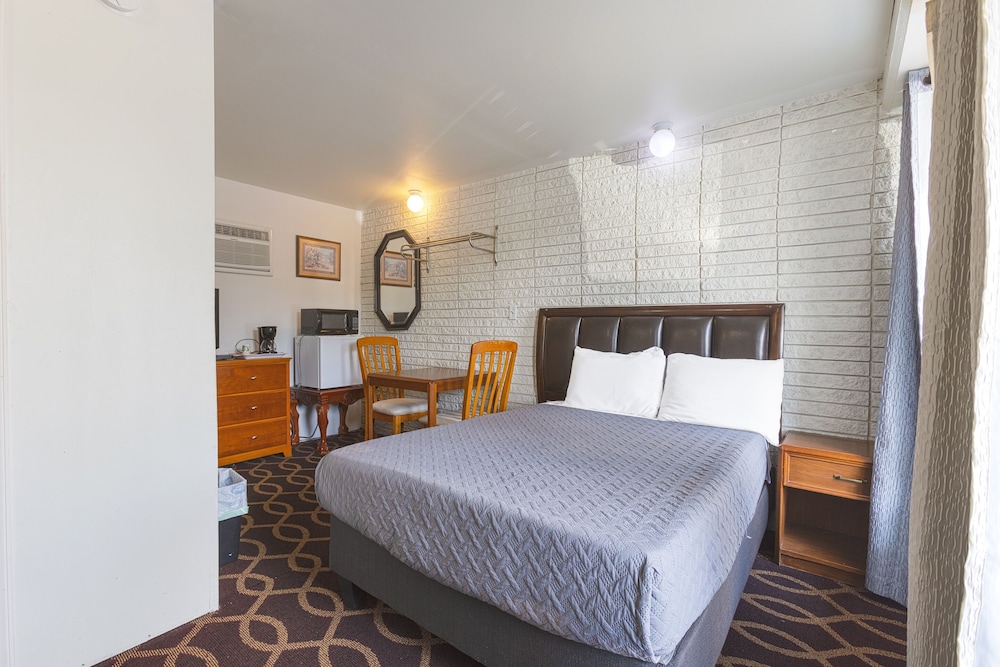 Sonrise Inn Lincoln Hwy By OYO - photo 34