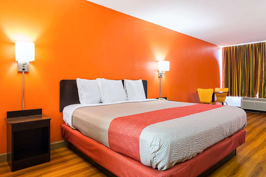 Motel 6 Cleveland TN - photo 12