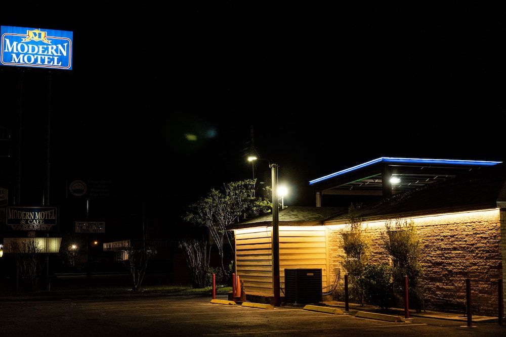 Modern Motel - last minute hotel in Corpus Christi