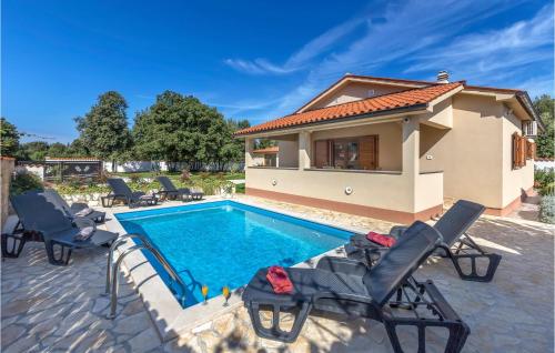 Two Bedroom Holiday Home In Betiga — 4-Star Luxury Hotel in Vodnjan, Croatia