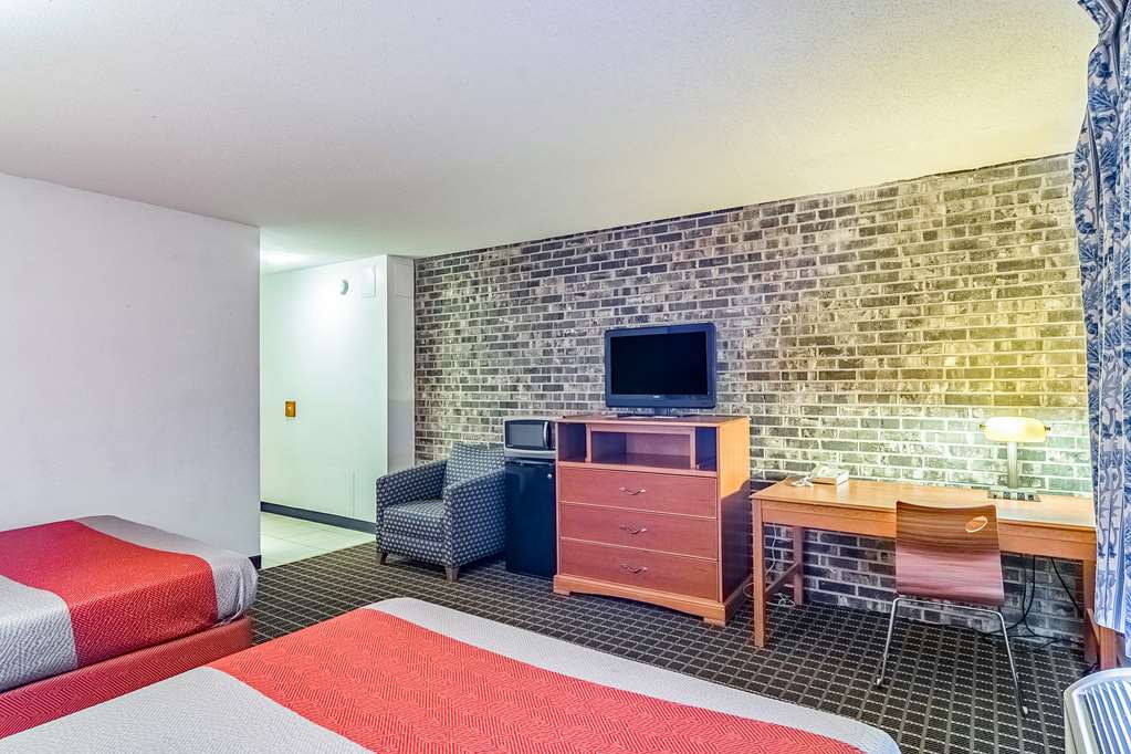 Motel 6 Grand Rapids MI Northeast - photo 6