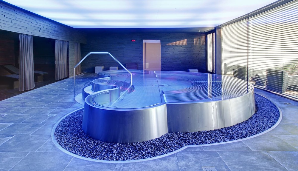 Miura Hotel — 4-Star Luxury Hotel in Celadna, Czech Republic