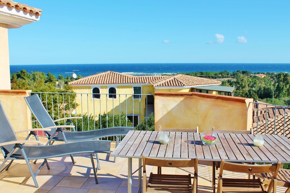 Trilocale Arancio in Budoni, Italy