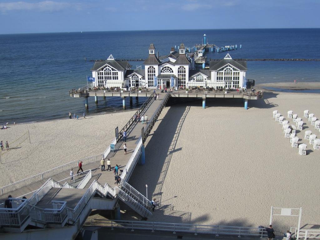 Villa Fernsicht Sellin Penthouse mit großer Dachterrasse — 4-Star Luxury Hotel in Ostseebad Sellin, Germany