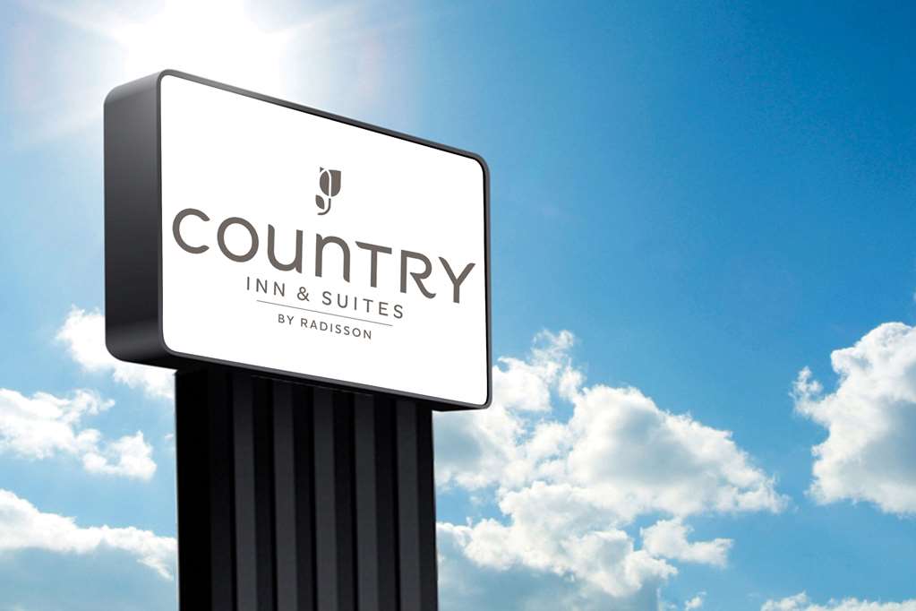 Country Inn Suites Downtown Albany New York — Albany