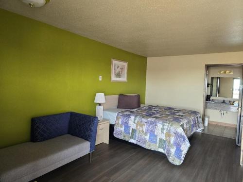 Lodge Usa Motel - photo 5