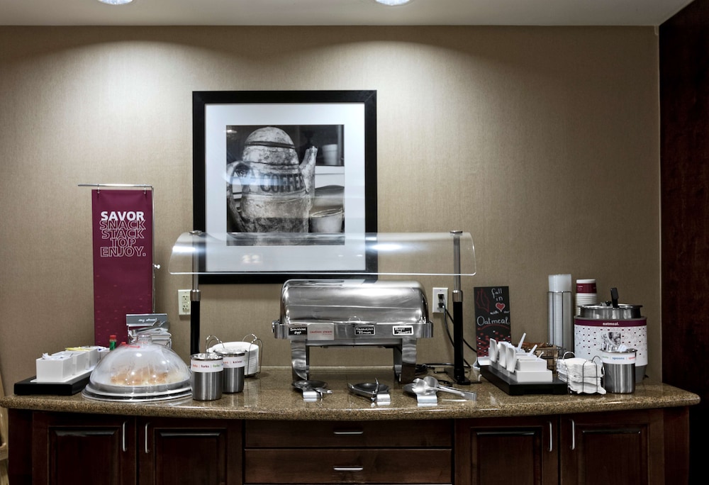 Hampton Inn Statesville - photo 61