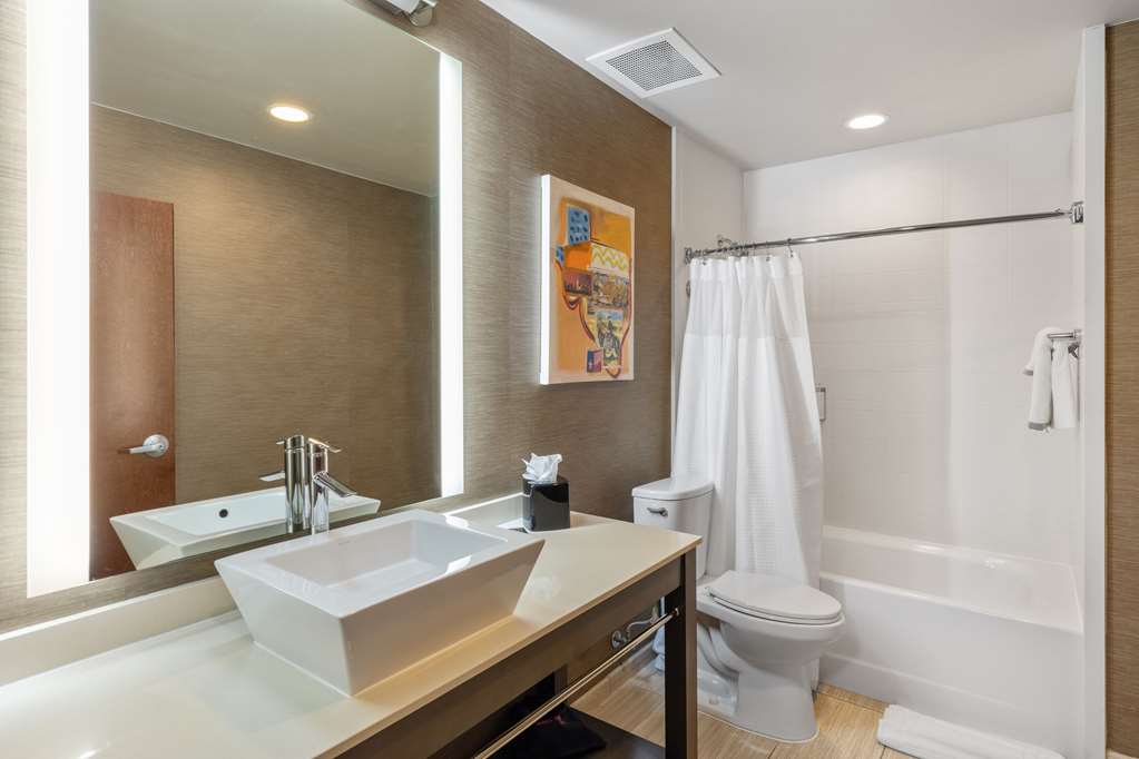 Cambria Hotel Plano Frisco - photo 28
