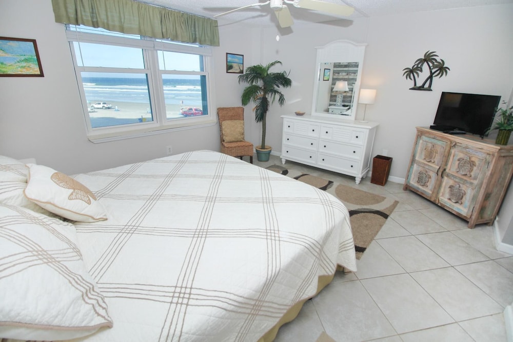 Coronado Towers 201 - photo 4
