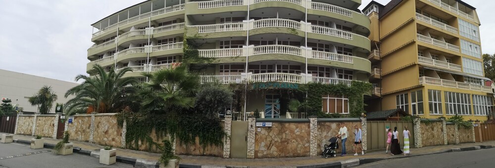 Paradise - carbon neutral hotel in Sochi
