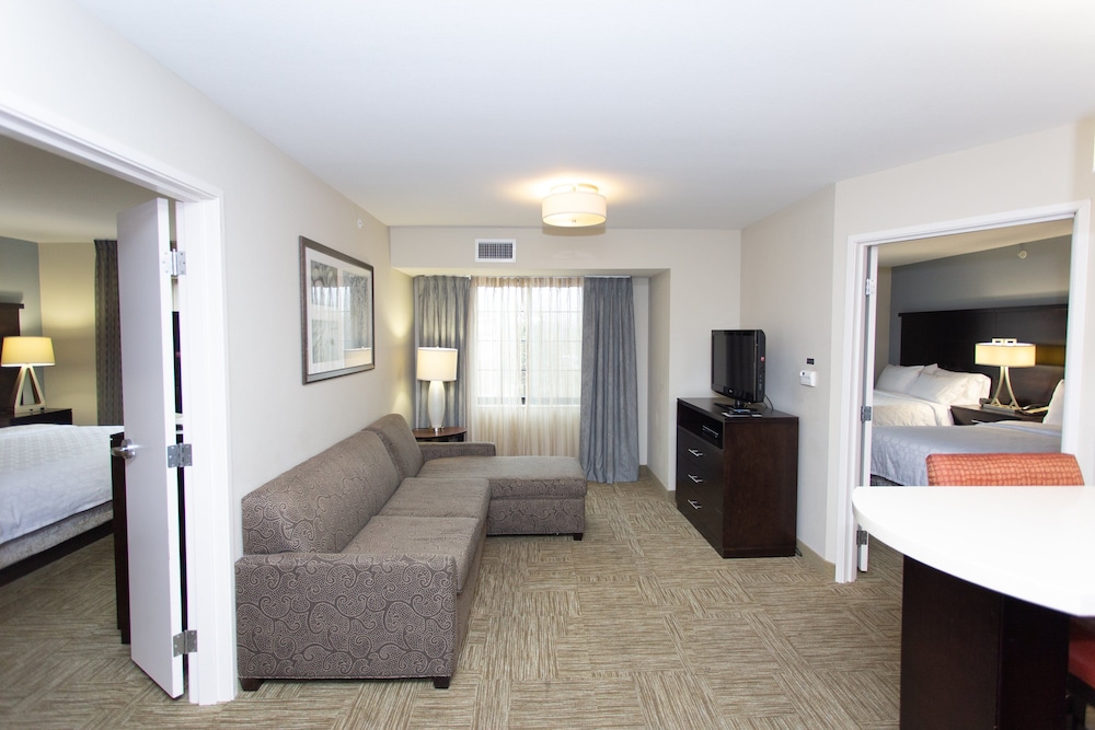 Staybridge Suites Bowling Green by IHG - photo 13