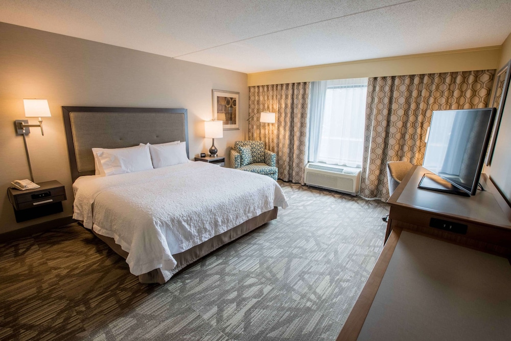 Hampton Inn & Suites Tilton - photo 24