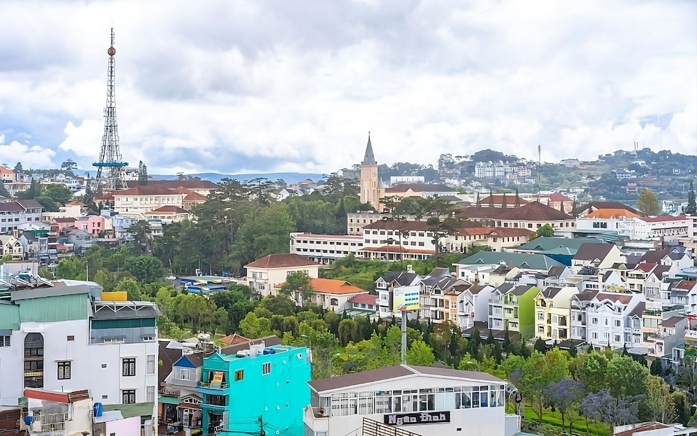 Sky House Hotel - last minute hotel in Da Lat