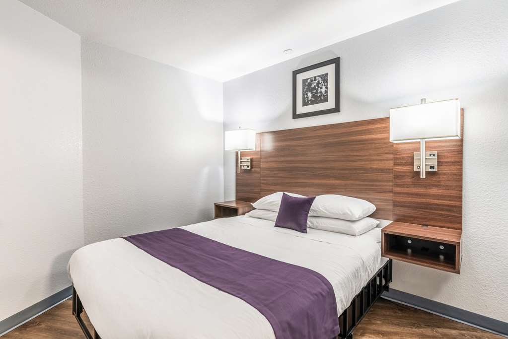 Americas Best Value Inn Searcy - photo 19