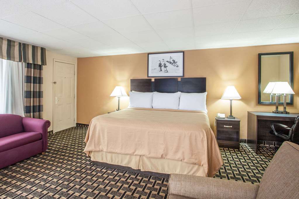 Travelodge by Wyndham South Burlington - photo 10