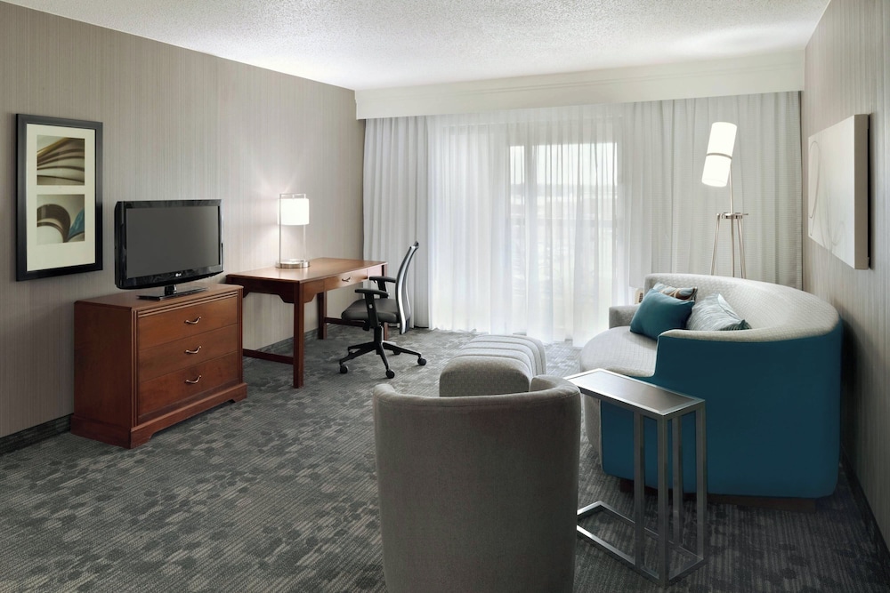 Courtyard by Marriott Dayton Beavercreek - photo 22