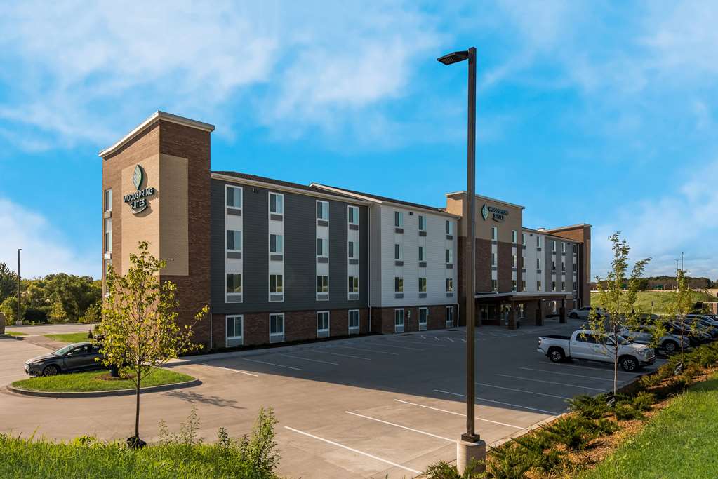 Woodspring Suites Milwaukee Menomonee Falls - photo 3