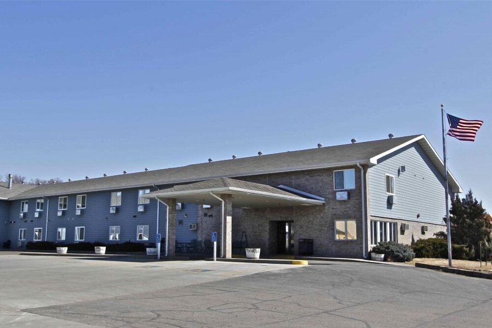 Governor's Inn a Travelodge by Wyndham — hotel in Pierre
