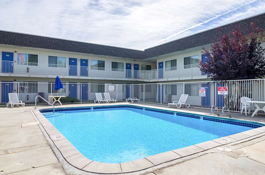 Motel 6 Laramie WY - photo 6
