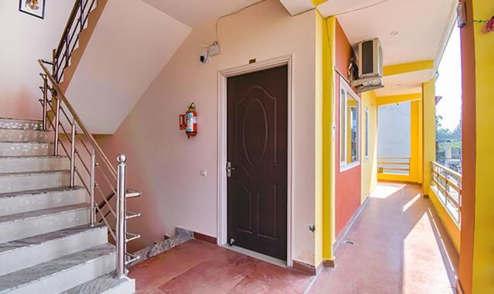 Fabexpress Bzoy Inn — Dehra Dun — photo 2