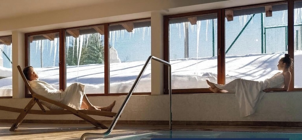 Apartmany Engadin - carbon neutral hotel in Nejdek