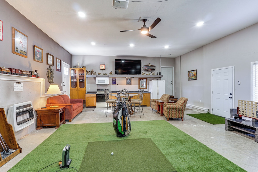 Spacious Lake of the Ozarks Escape with Deck and Views pet-friendly hotel Osage Beach