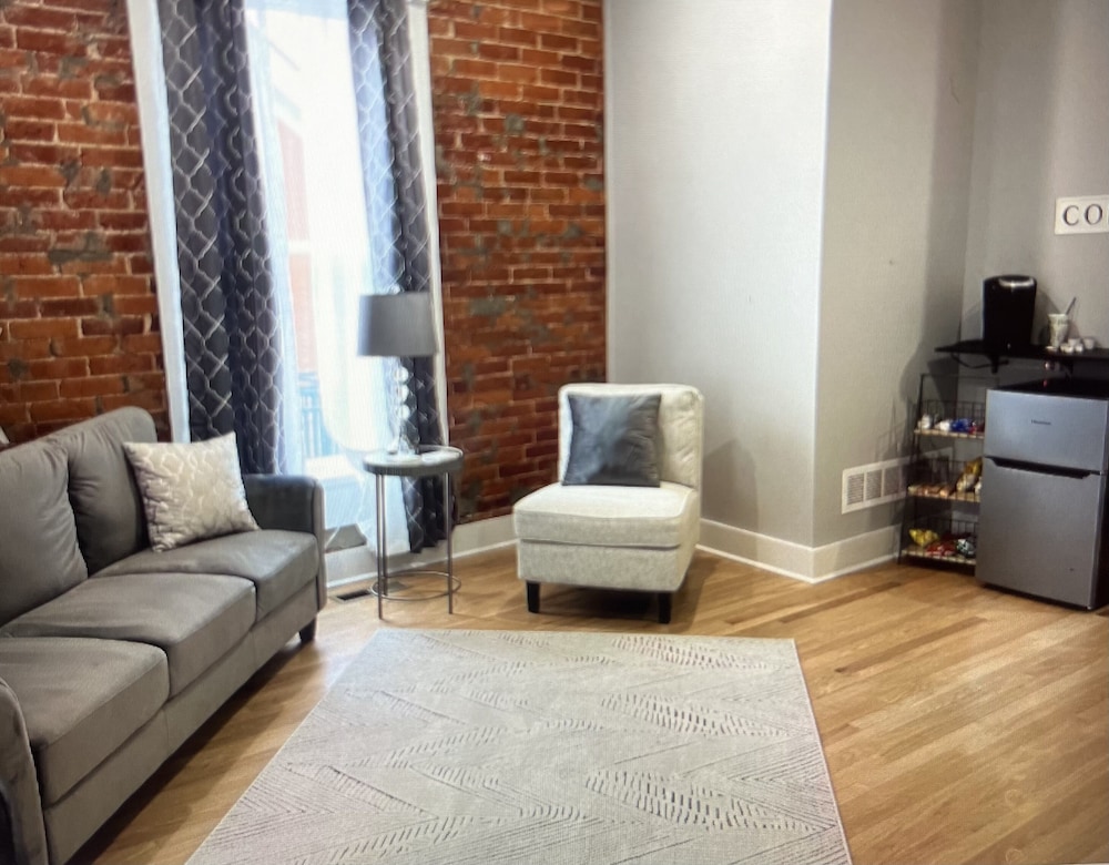 Brickhouse Loft a Boutique Hotel - photo 13