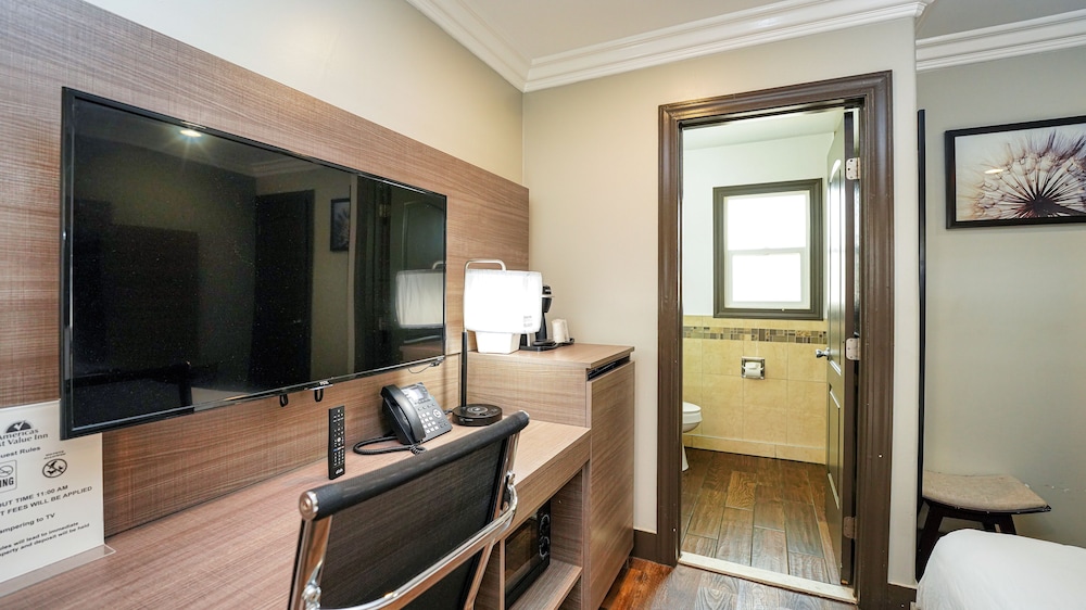 Americas Best Value Inn Antioch - photo 6