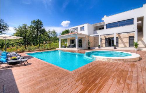 Villa Onyx — 4-Star Luxury Hotel in Porec, Croatia