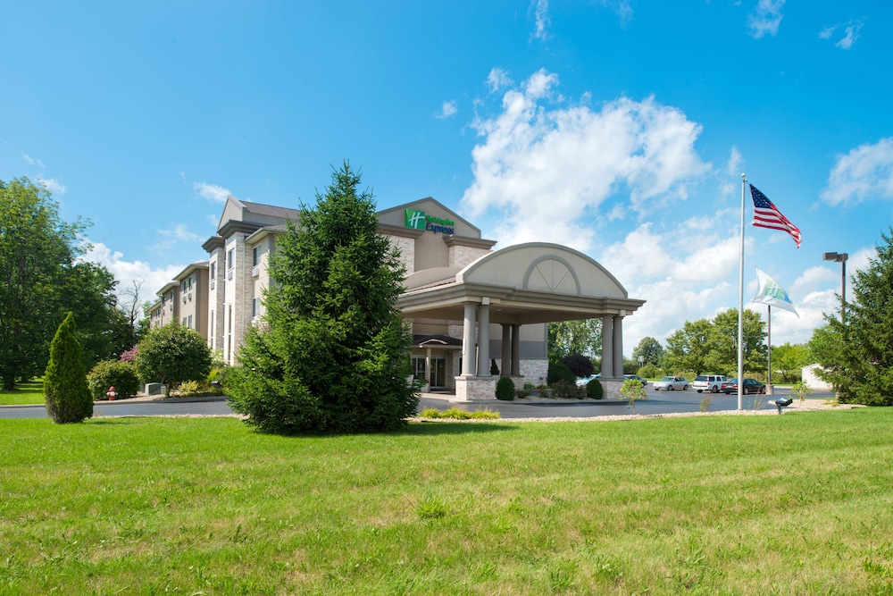 Holiday Inn Express & Suites Bucyrus by IHG - photo 50