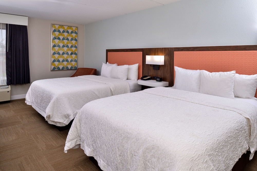 Hampton Inn Henderson - photo 6
