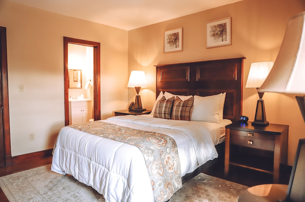 Tom Quick Inn - photo 41