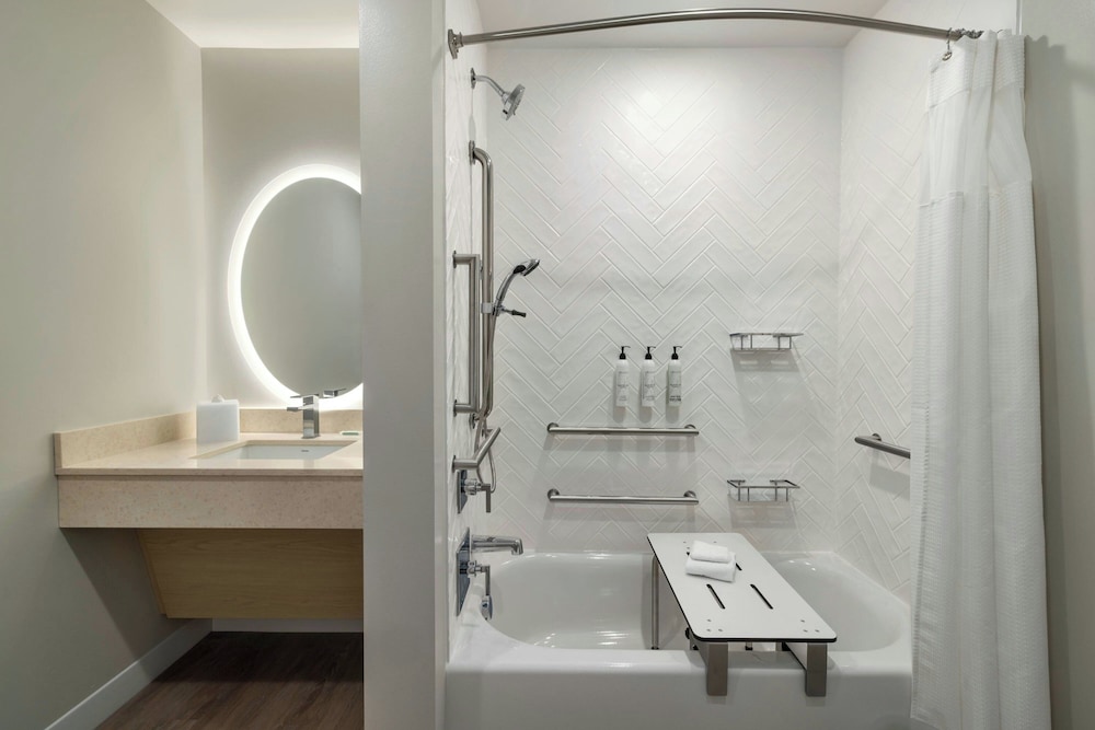 TownePlace Suites by Marriott Duluth - photo 22