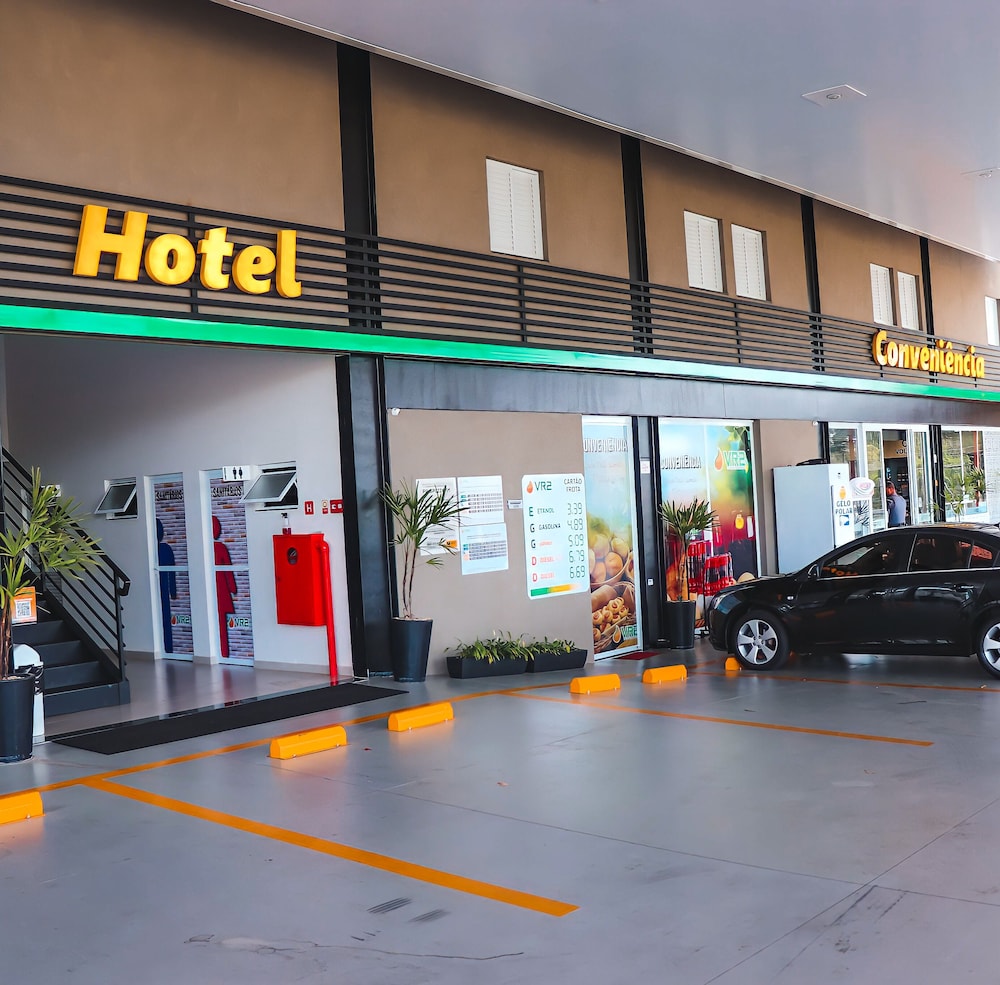 Vr2 Hotel in Lencois Paulista, Brasil