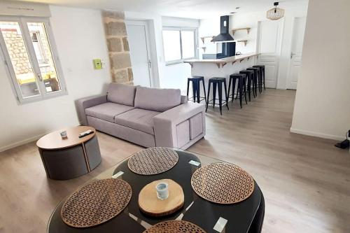 Jolis Logements Brivistes 5 in Brive-La-Gaillarde, France