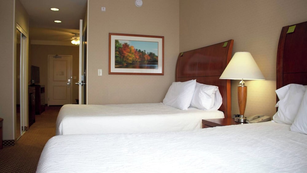 Hilton Garden Inn Laramie - photo 25