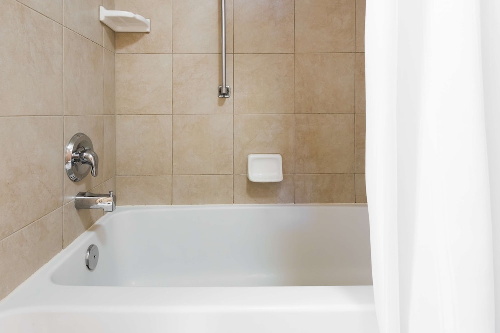 Homewood Suites by Hilton Buffalo Amherst - photo 16
