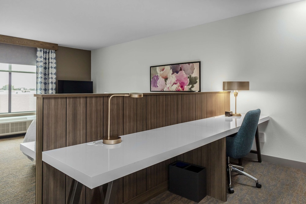 Hilton Garden Inn Detroit Utica - photo 7