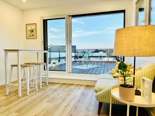 Le Refuge de Lalbatros Vert — hotel in Donville-Les-Bains