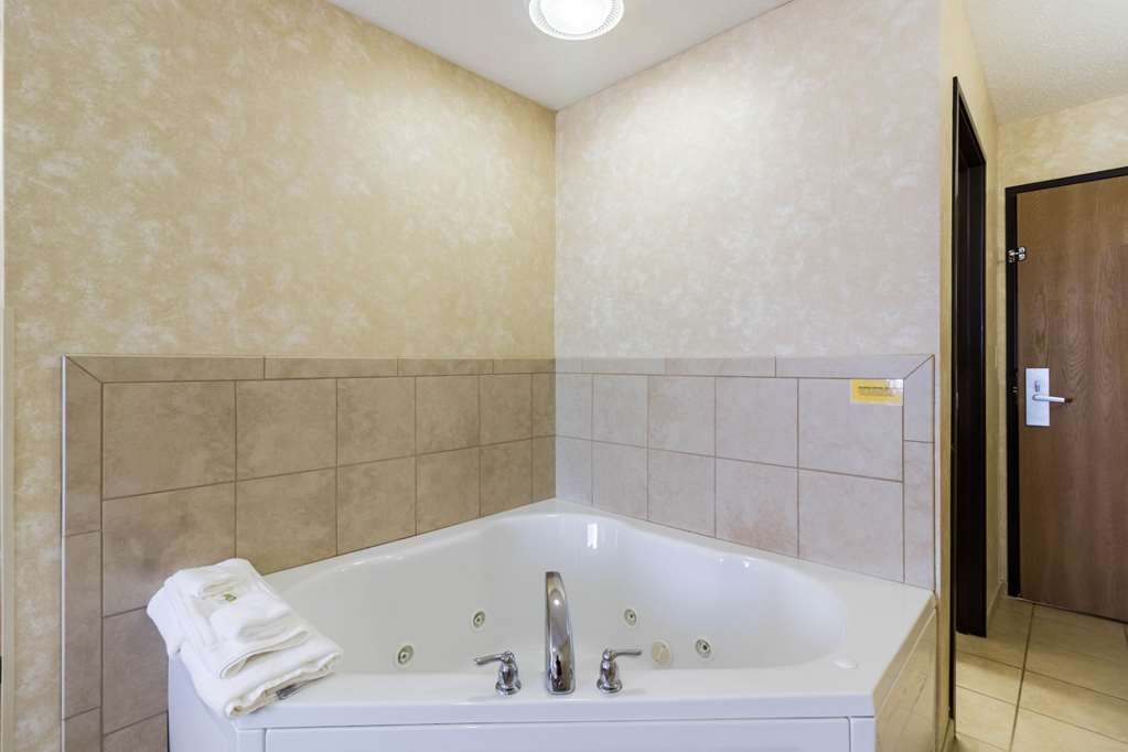 Quality Inn Marshall near University - photo 37