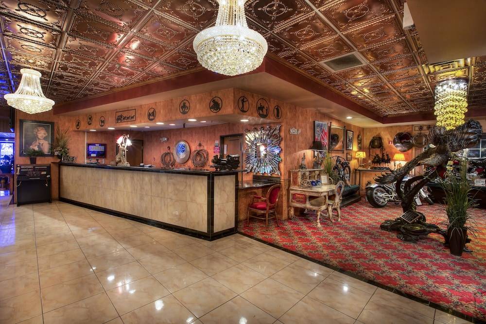 Prospector Hotel and Casino - photo 2