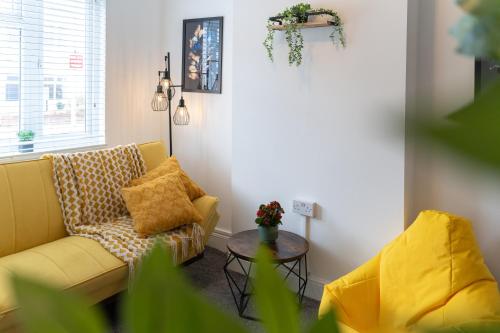 Open Mind Property Luxury 3 Beds & Free Parking in Portsmouth, United Kingdom