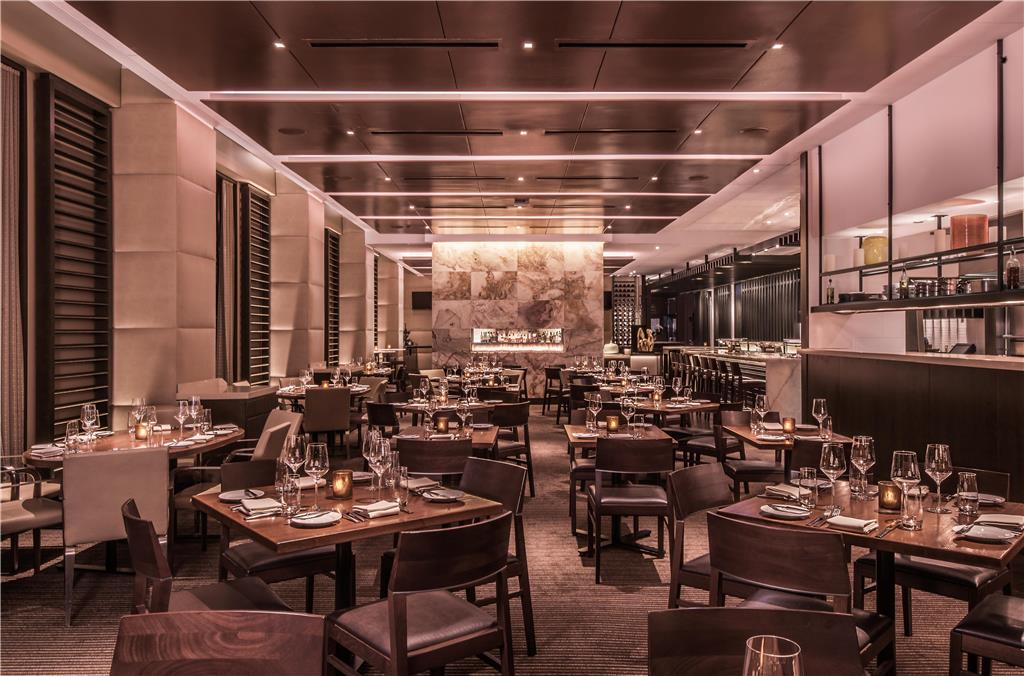 Hyatt Regency Chicago - photo 18