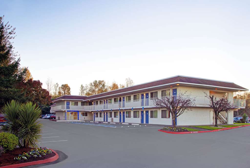 Motel 6 Troutdale OR Portland East - featured photo